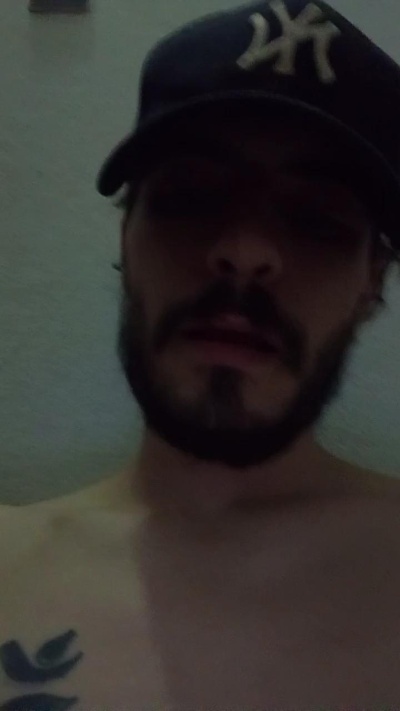 Bungarus live cam on Cam4