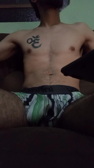 Bungarus live cam on Cam4