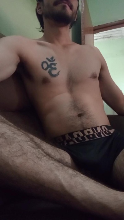 Bungarus live cam on Cam4