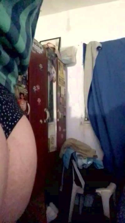 Burbuja2001 live cam on Cam4