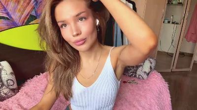 BurmaGabehart live cam on Cam4
