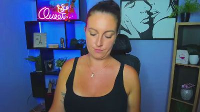 Burn_AMANDA live cam on Cam4