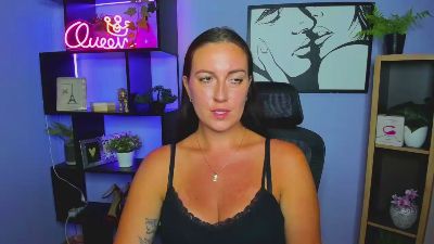 Burn_AMANDA live cam on Cam4