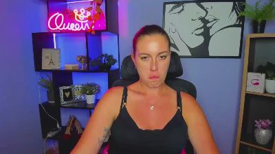 Burn_AMANDA live cam on Cam4
