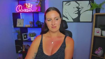 Burn_AMANDA live cam on Cam4