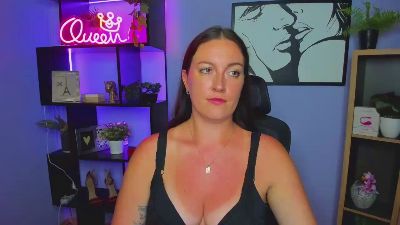 Burn_AMANDA live cam on Cam4