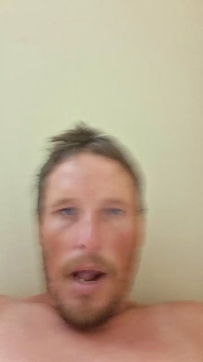 Bushhogger83 live cam on Cam4