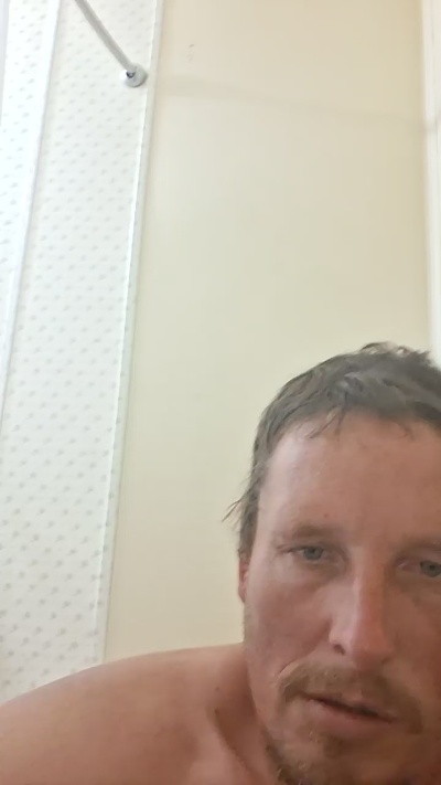 Bushhogger83 live cam on Cam4