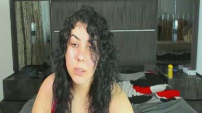 BustyHotLola live cam on Cam4