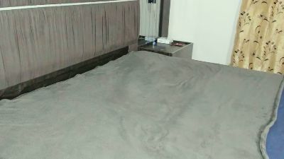 BustyHotLola live cam on Cam4