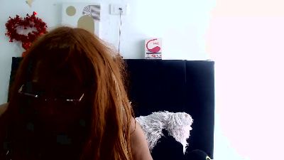 BustyXMilf live cam on Cam4