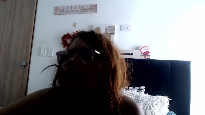BustyXMilf live cam on Cam4