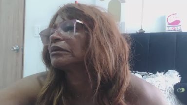 BustyXMilf live cam on Cam4