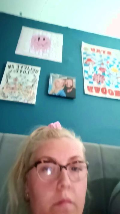 Bustyblonde777 webcam