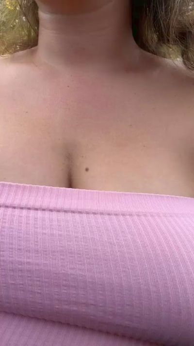 BusyGirl7 live cam on Cam4