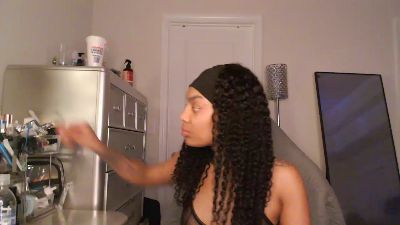 Butterflybootyy live cam on Cam4