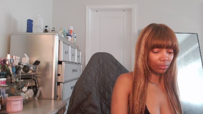 Butterflybootyy live cam on Cam4
