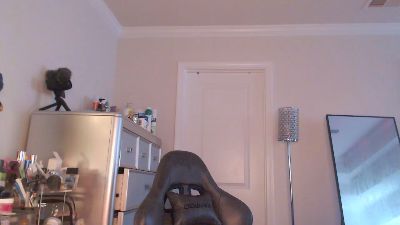 Butterflybootyy live cam on Cam4