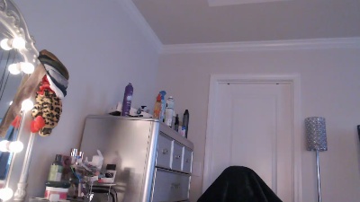 Butterflybootyy live cam on Cam4
