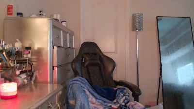 Butterflybootyy live cam on Cam4