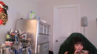 Butterflybootyy live cam on Cam4