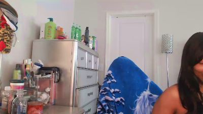 Butterflybootyy live cam on Cam4