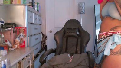 Butterflybootyy live cam on Cam4