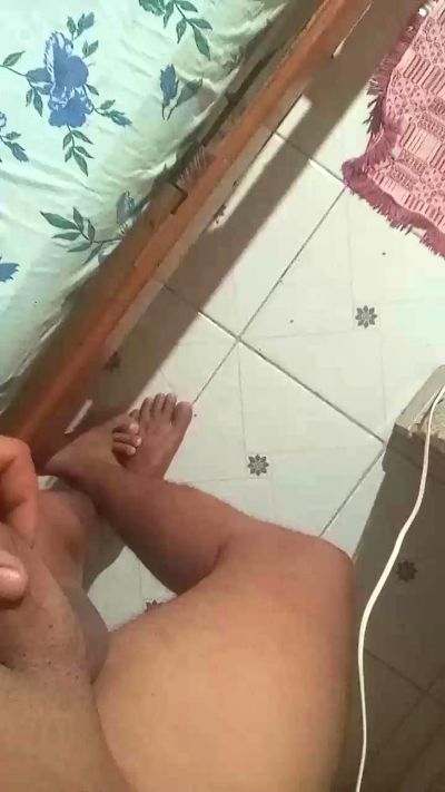 C00UPLE live cam on Cam4