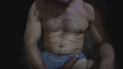 C4pt_Iv4n0v live cam on Cam4