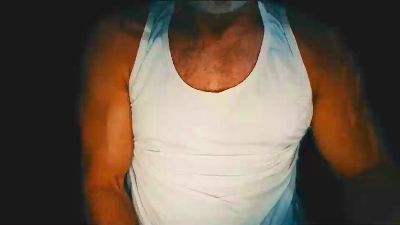 C4pt_Iv4n0v live cam on Cam4
