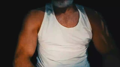 C4pt_Iv4n0v live cam on Cam4