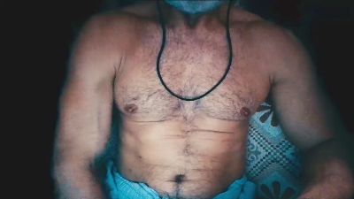 C4pt_Iv4n0v live cam on Cam4