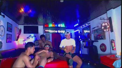 CERUJOIS live cam on Cam4