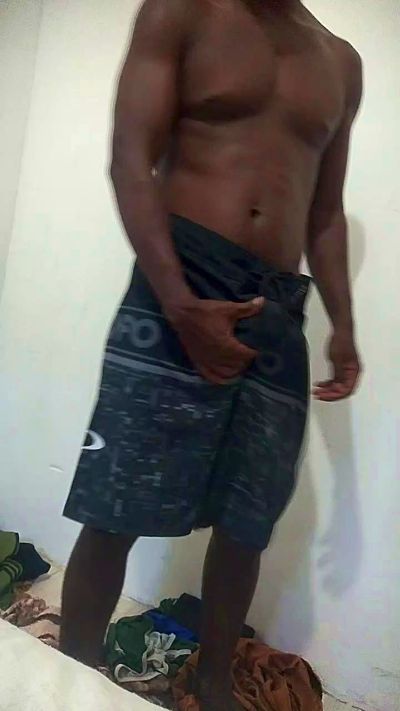 CGurizada live cam on Cam4