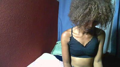 CHAMSIEGOOD live cam on Cam4