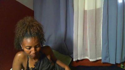 CHAMSIEGOOD live cam on Cam4