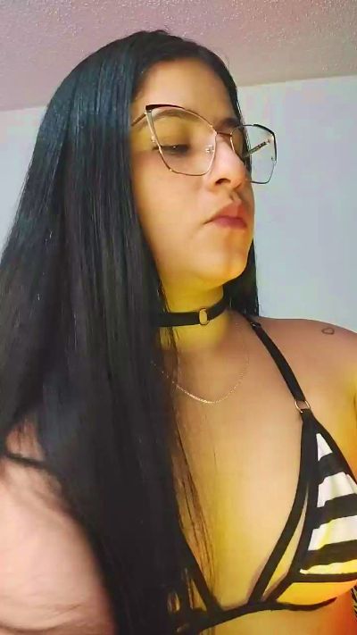 CHANEL_07 live cam on Cam4