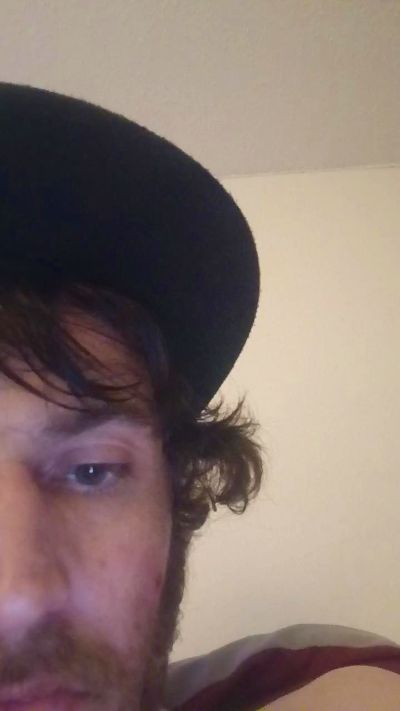 CJLogsdon live cam on Cam4