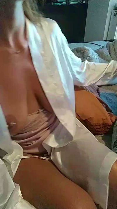 CPLHDEF live cam on Cam4