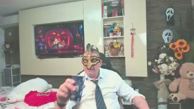 CRISSETAN live cam on Cam4