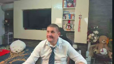 CRISSETAN live cam on Cam4