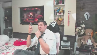 CRISSETAN live cam on Cam4
