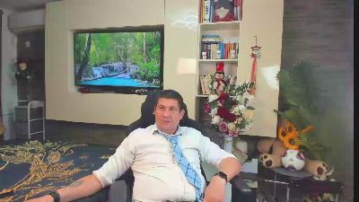 CRISSETAN live cam on Cam4