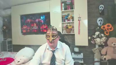 CRISSETAN live cam on Cam4