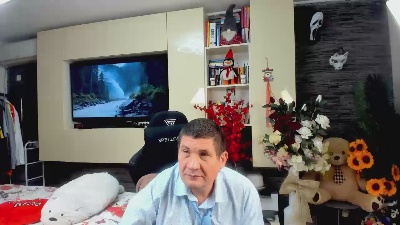 CRISSETAN live cam on Cam4