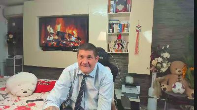 CRISSETAN live cam on Cam4