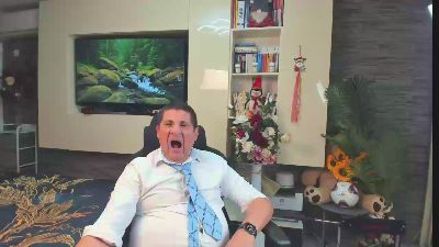 CRISSETAN live cam on Cam4
