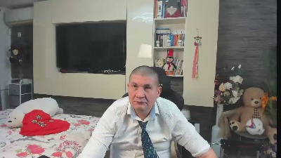 CRISSETAN live cam on Cam4