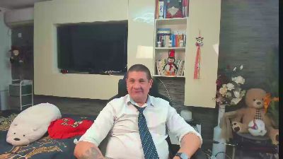 CRISSETAN live cam on Cam4