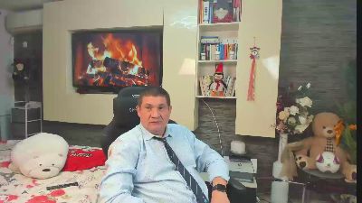 CRISSETAN live cam on Cam4